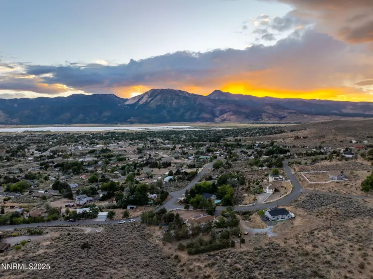 305 Sparrow, Washoe Valley, Nevada 89704, 3 Bedrooms Bedrooms, ,3 BathroomsBathrooms,Residential,Residential,Sparrow,250053464