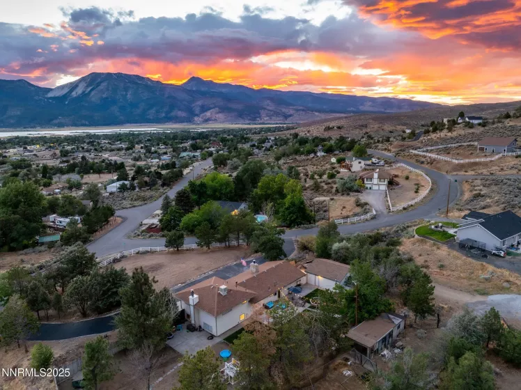 305 Sparrow, Washoe Valley, Nevada 89704, 3 Bedrooms Bedrooms, ,3 BathroomsBathrooms,Residential,Residential,Sparrow,250053464