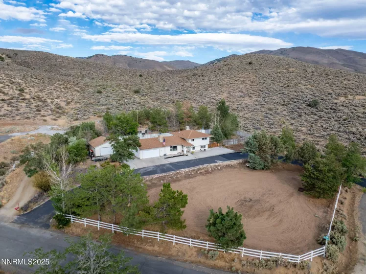 305 Sparrow, Washoe Valley, Nevada 89704, 3 Bedrooms Bedrooms, ,3 BathroomsBathrooms,Residential,Residential,Sparrow,250053464