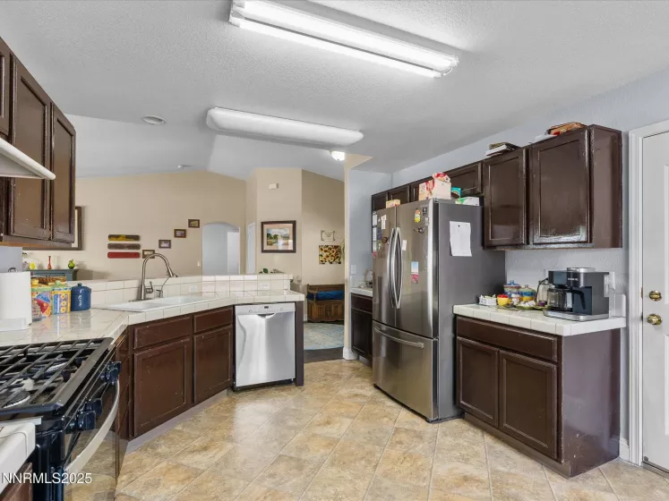 710 Keppel, Fallon, Nevada 89406, 4 Bedrooms Bedrooms, ,2 BathroomsBathrooms,Residential,Residential,Keppel,250053470