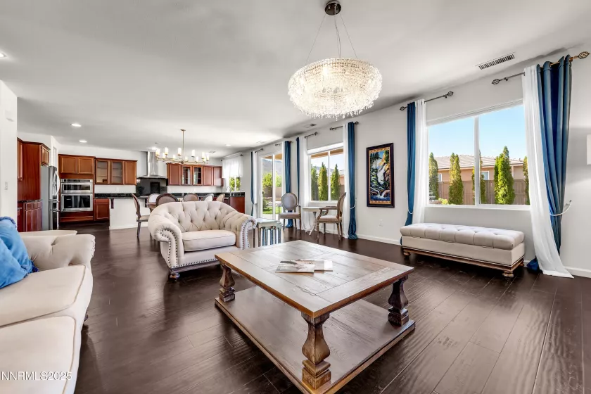 2730 Foxhunter, Reno, Nevada 89521, 3 Bedrooms Bedrooms, ,3 BathroomsBathrooms,Residential,Residential,Foxhunter,250053479