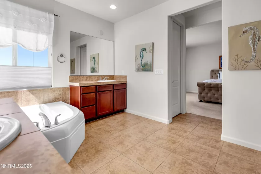 2730 Foxhunter, Reno, Nevada 89521, 3 Bedrooms Bedrooms, ,3 BathroomsBathrooms,Residential,Residential,Foxhunter,250053479