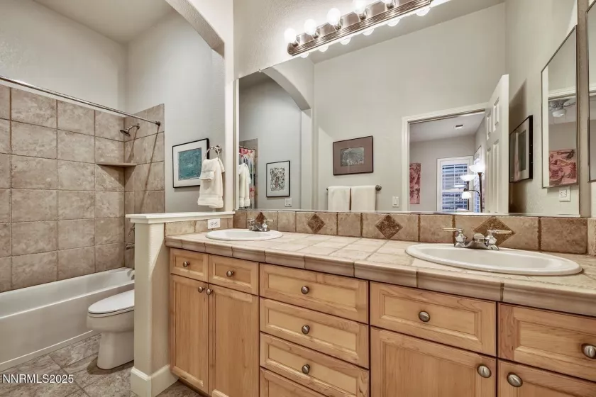 5710 White Sands, Reno, Nevada 89511, 4 Bedrooms Bedrooms, ,3 BathroomsBathrooms,Residential,Residential,White Sands,250053480