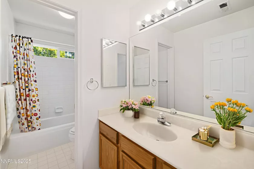 14330 Ghost Rider, Reno, Nevada 89511, 4 Bedrooms Bedrooms, ,3 BathroomsBathrooms,Residential,Residential,Ghost Rider,250053484