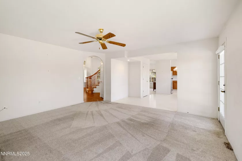 14330 Ghost Rider, Reno, Nevada 89511, 4 Bedrooms Bedrooms, ,3 BathroomsBathrooms,Residential,Residential,Ghost Rider,250053484