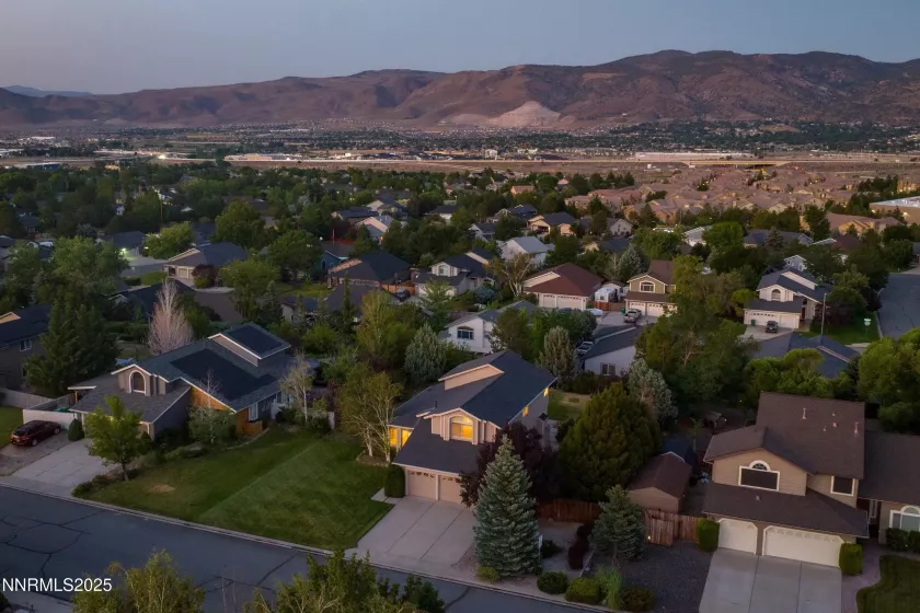 14330 Ghost Rider, Reno, Nevada 89511, 4 Bedrooms Bedrooms, ,3 BathroomsBathrooms,Residential,Residential,Ghost Rider,250053484