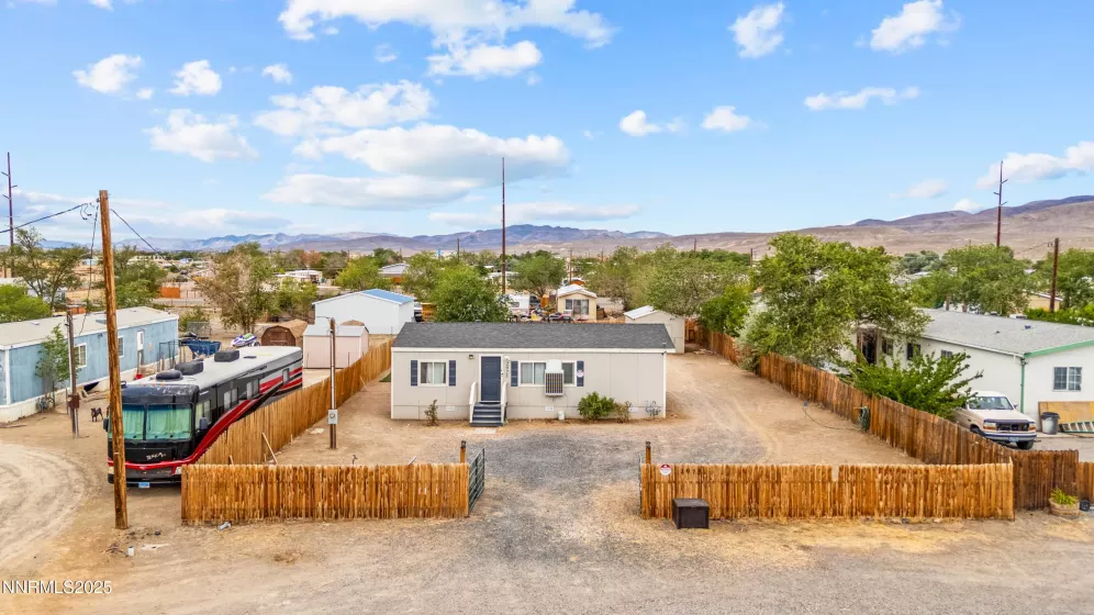 2975 Winnemucca, Silver Springs, Nevada 89429, 3 Bedrooms Bedrooms, ,2 BathroomsBathrooms,Residential,Residential,Winnemucca,250053486