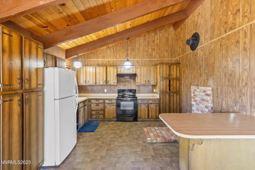 2181 Mel, Gardnerville, Nevada 89410, 3 Bedrooms Bedrooms, ,2 BathroomsBathrooms,Residential,Residential,Mel,250053503