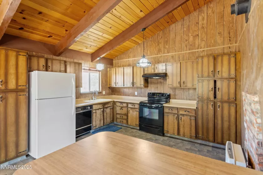 2181 Mel, Gardnerville, Nevada 89410, 3 Bedrooms Bedrooms, ,2 BathroomsBathrooms,Residential,Residential,Mel,250053503