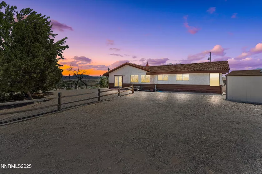 2181 Mel, Gardnerville, Nevada 89410, 3 Bedrooms Bedrooms, ,2 BathroomsBathrooms,Residential,Residential,Mel,250053503