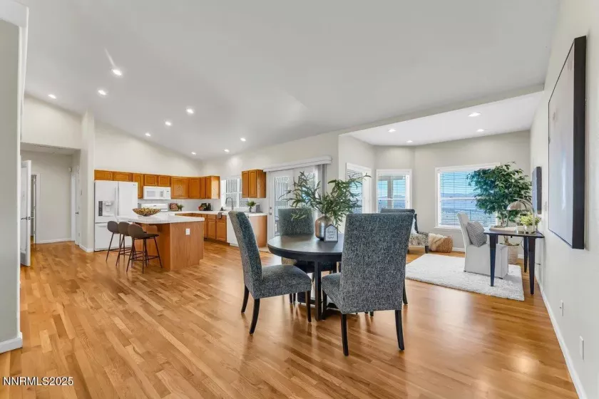15115 Red Rock, Reno, Nevada 89508, 4 Bedrooms Bedrooms, ,3 BathroomsBathrooms,Residential,Residential,Red Rock,250053512