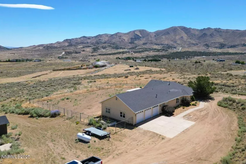 15115 Red Rock, Reno, Nevada 89508, 4 Bedrooms Bedrooms, ,3 BathroomsBathrooms,Residential,Residential,Red Rock,250053512