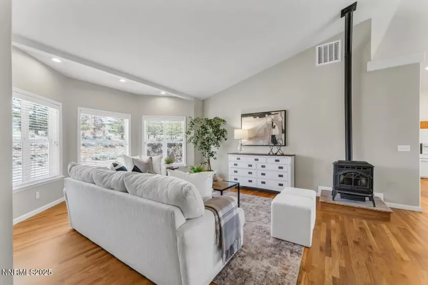 15115 Red Rock, Reno, Nevada 89508, 4 Bedrooms Bedrooms, ,3 BathroomsBathrooms,Residential,Residential,Red Rock,250053512