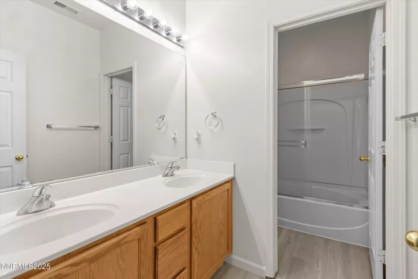 Secondary Bath