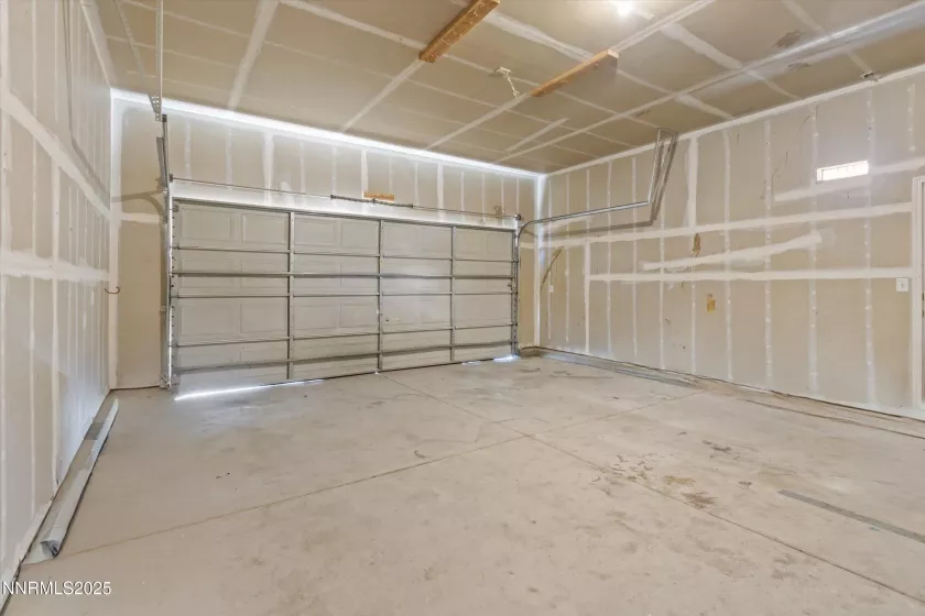 1270 Shadow, Fernley, Nevada 89408, 4 Bedrooms Bedrooms, ,2 BathroomsBathrooms,Residential,Residential,Shadow,250053517