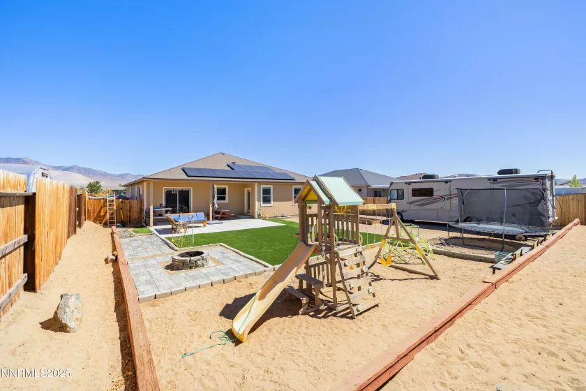677 Teakwood, Dayton, Nevada 89403, 3 Bedrooms Bedrooms, ,2 BathroomsBathrooms,Residential,Residential,Teakwood,250053518