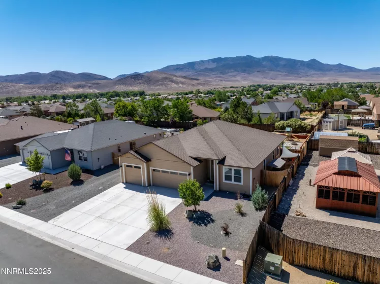 677 Teakwood, Dayton, Nevada 89403, 3 Bedrooms Bedrooms, ,2 BathroomsBathrooms,Residential,Residential,Teakwood,250053518