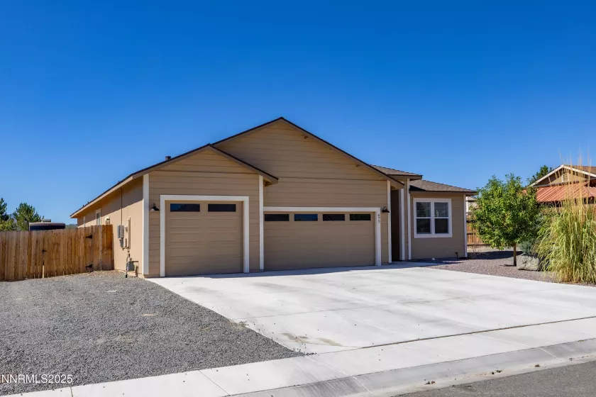 677 Teakwood, Dayton, Nevada 89403, 3 Bedrooms Bedrooms, ,2 BathroomsBathrooms,Residential,Residential,Teakwood,250053518