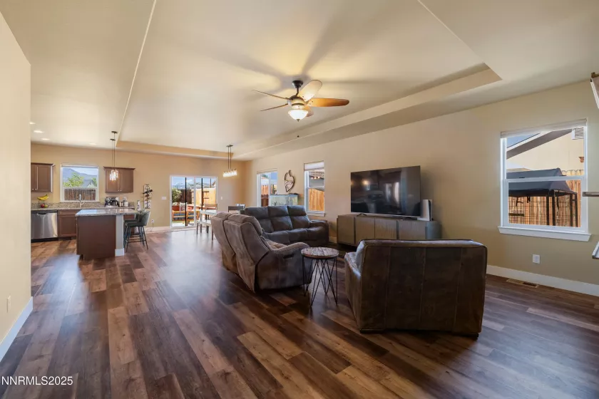 677 Teakwood, Dayton, Nevada 89403, 3 Bedrooms Bedrooms, ,2 BathroomsBathrooms,Residential,Residential,Teakwood,250053518