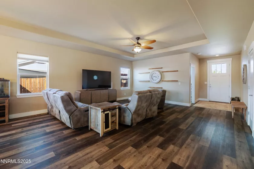 677 Teakwood, Dayton, Nevada 89403, 3 Bedrooms Bedrooms, ,2 BathroomsBathrooms,Residential,Residential,Teakwood,250053518