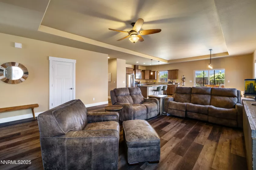 677 Teakwood, Dayton, Nevada 89403, 3 Bedrooms Bedrooms, ,2 BathroomsBathrooms,Residential,Residential,Teakwood,250053518
