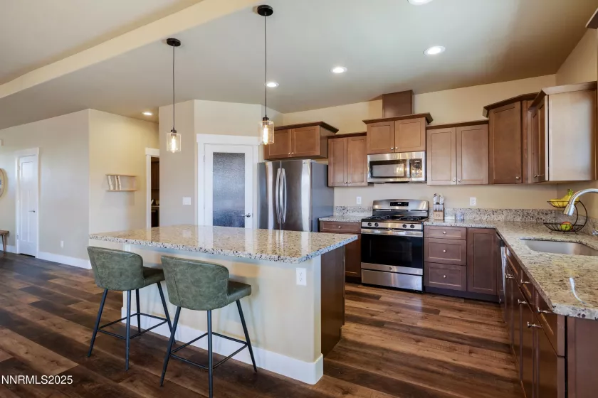 677 Teakwood, Dayton, Nevada 89403, 3 Bedrooms Bedrooms, ,2 BathroomsBathrooms,Residential,Residential,Teakwood,250053518