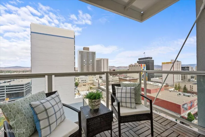 255 Sierra, Reno, Nevada 89501, 1 Bedroom Bedrooms, ,1 BathroomBathrooms,Residential,Residential,Sierra,250050820