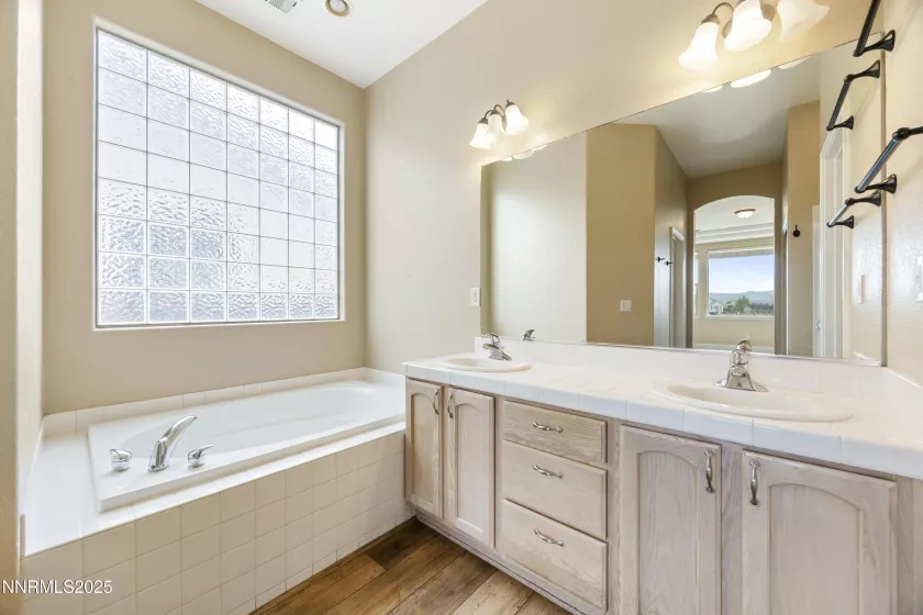 414 La Costa, Dayton, Nevada 89403, 3 Bedrooms Bedrooms, ,2 BathroomsBathrooms,Residential,Residential,La Costa,250053521