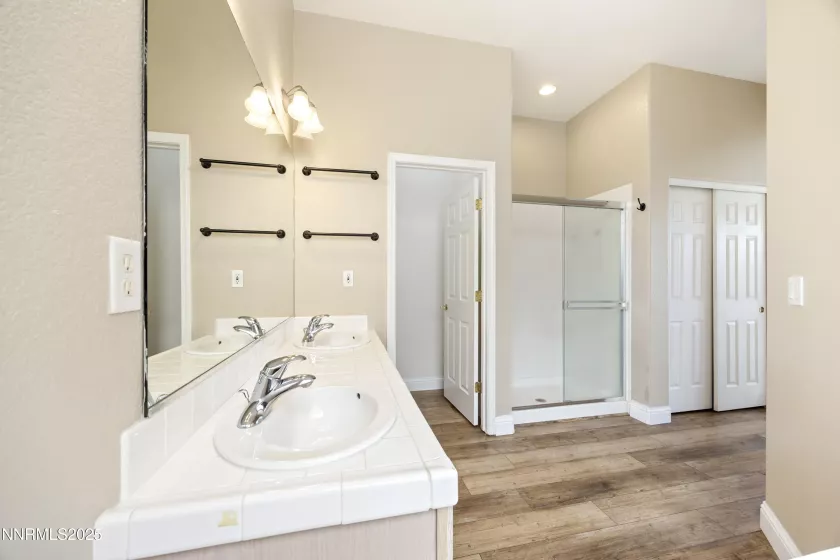414 La Costa, Dayton, Nevada 89403, 3 Bedrooms Bedrooms, ,2 BathroomsBathrooms,Residential,Residential,La Costa,250053521