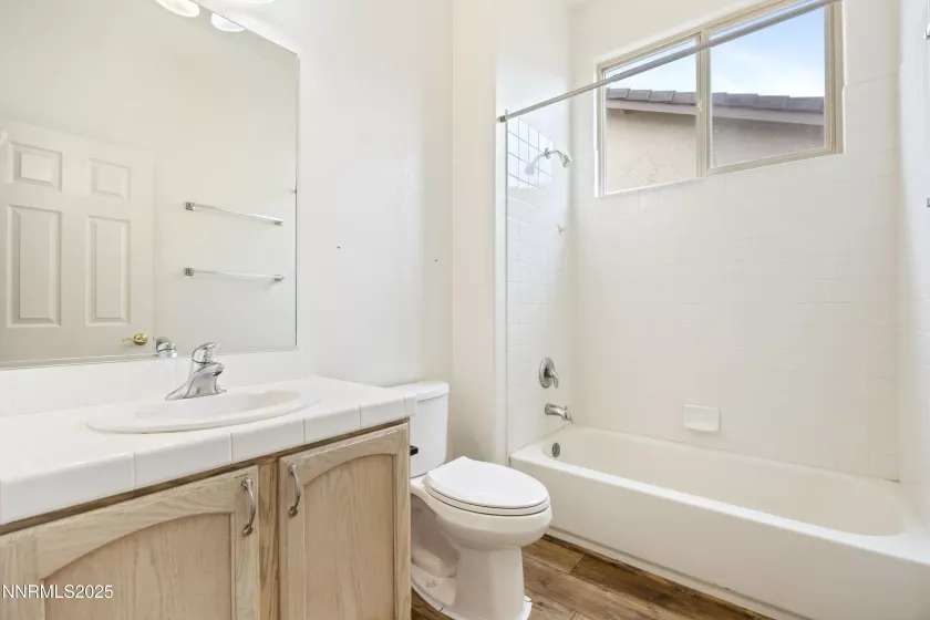 414 La Costa, Dayton, Nevada 89403, 3 Bedrooms Bedrooms, ,2 BathroomsBathrooms,Residential,Residential,La Costa,250053521