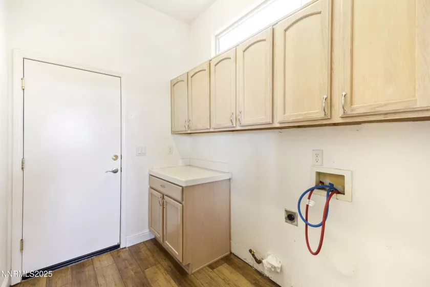 414 La Costa, Dayton, Nevada 89403, 3 Bedrooms Bedrooms, ,2 BathroomsBathrooms,Residential,Residential,La Costa,250053521