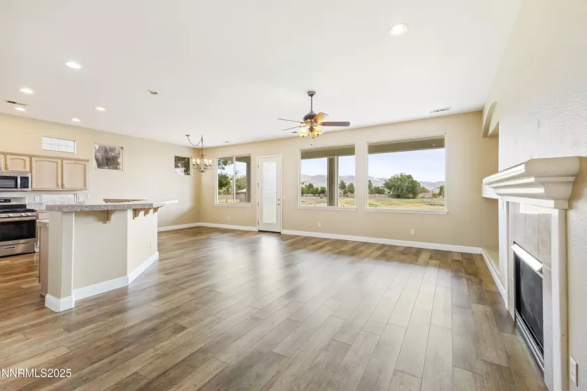 414 La Costa, Dayton, Nevada 89403, 3 Bedrooms Bedrooms, ,2 BathroomsBathrooms,Residential,Residential,La Costa,250053521