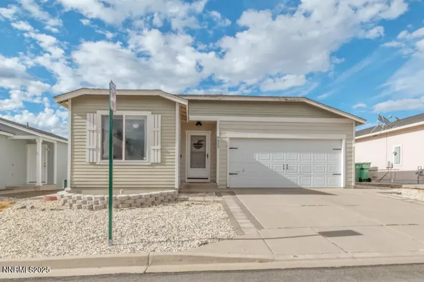 7433 Creekland, Reno, Nevada 89506, 2 Bedrooms Bedrooms, ,2 BathroomsBathrooms,Residential,Residential,Creekland,250053525