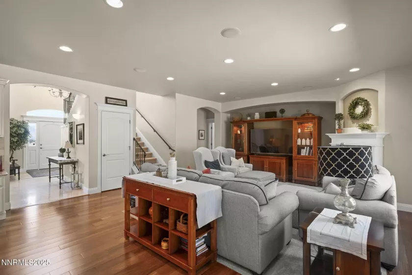 1484 Serendipity, Sparks, Nevada 89436, 5 Bedrooms Bedrooms, ,5 BathroomsBathrooms,Residential,Residential,Serendipity,250053524
