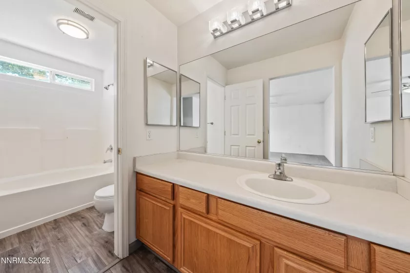17868 Empire, Reno, Nevada 89508, 3 Bedrooms Bedrooms, ,2 BathroomsBathrooms,Residential,Residential,Empire,250053523