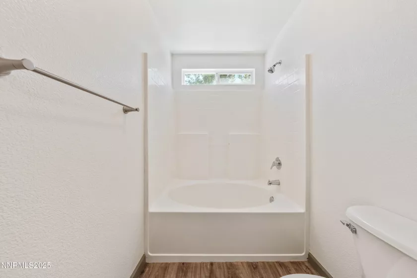 17868 Empire, Reno, Nevada 89508, 3 Bedrooms Bedrooms, ,2 BathroomsBathrooms,Residential,Residential,Empire,250053523