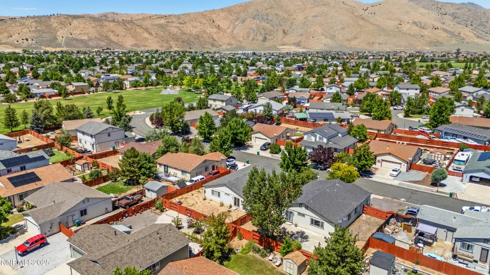 17868 Empire, Reno, Nevada 89508, 3 Bedrooms Bedrooms, ,2 BathroomsBathrooms,Residential,Residential,Empire,250053523