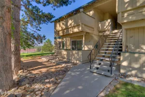 3919 Clear Acre, Reno, Nevada 89512, 2 Bedrooms Bedrooms, ,1 BathroomBathrooms,Residential,Residential,Clear Acre,250053531