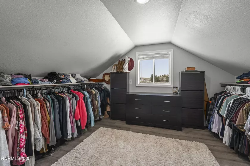 11015 Heartpine, Reno, Nevada 89506, 3 Bedrooms Bedrooms, ,2 BathroomsBathrooms,Residential,Residential,Heartpine,250053532