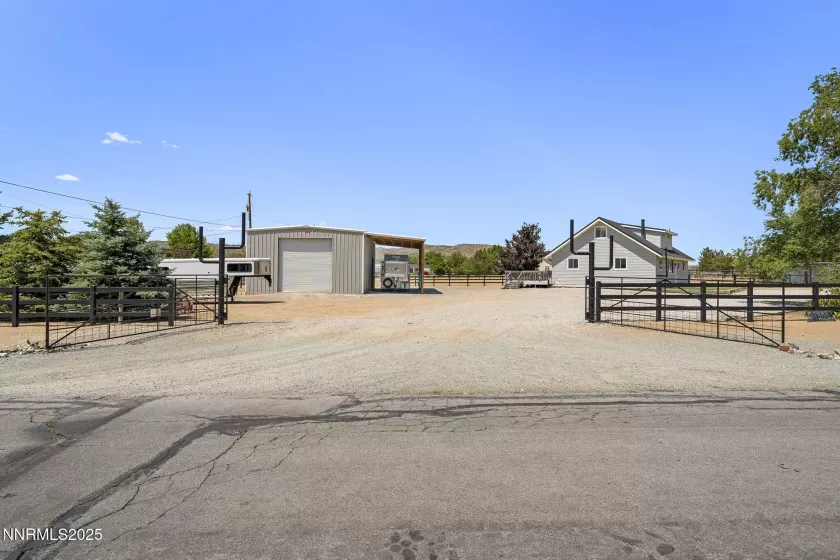 11015 Heartpine, Reno, Nevada 89506, 3 Bedrooms Bedrooms, ,2 BathroomsBathrooms,Residential,Residential,Heartpine,250053532