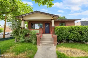 800 Center, Reno, Nevada 89501, 2 Bedrooms Bedrooms, ,2 BathroomsBathrooms,Residential,Residential,Center,250053536