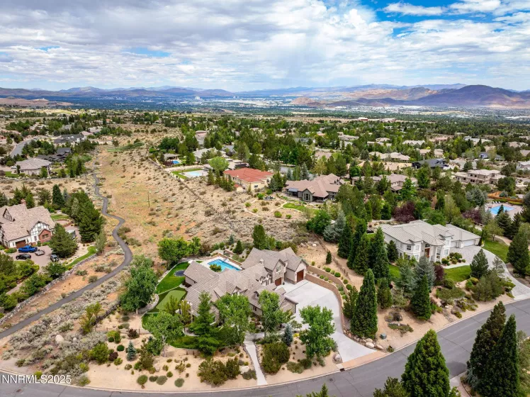 13225 Saddlebow, Reno, Nevada 89511, 4 Bedrooms Bedrooms, ,6 BathroomsBathrooms,Residential,Residential,Saddlebow,250053539