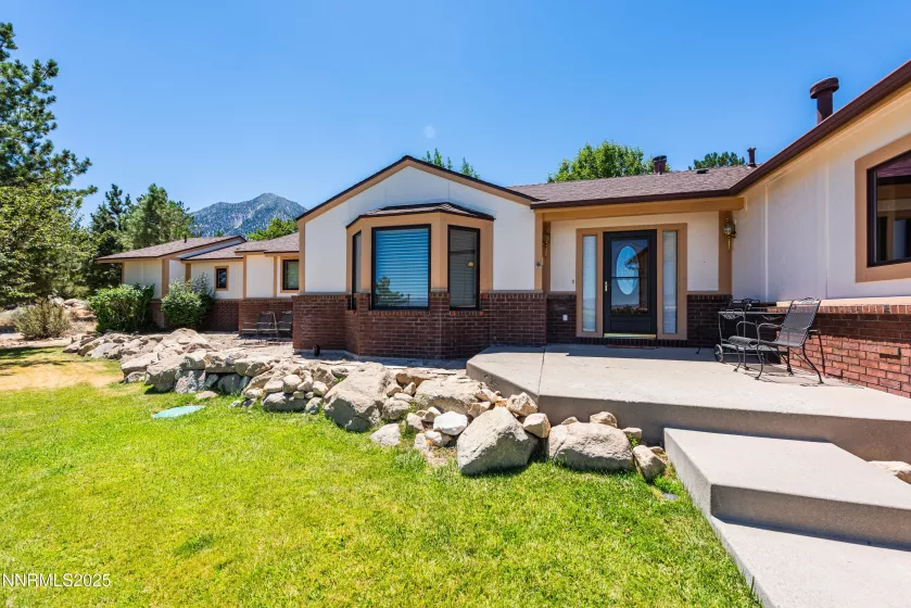 1004 Lakeside, Gardnerville, Nevada 89460, 3 Bedrooms Bedrooms, ,3 BathroomsBathrooms,Residential,Residential,Lakeside,250053544