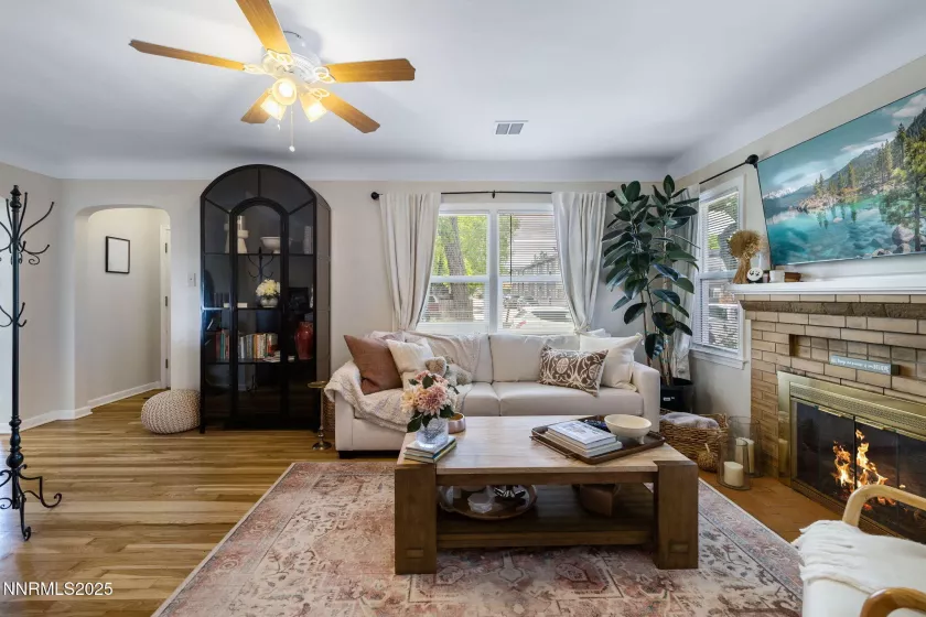 263 Cheney, Reno, Nevada 89502, 4 Bedrooms Bedrooms, ,3 BathroomsBathrooms,Residential,Residential,Cheney,250053548