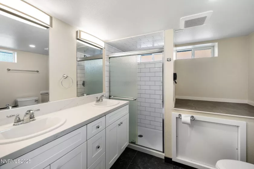 263 Cheney, Reno, Nevada 89502, 4 Bedrooms Bedrooms, ,3 BathroomsBathrooms,Residential,Residential,Cheney,250053548
