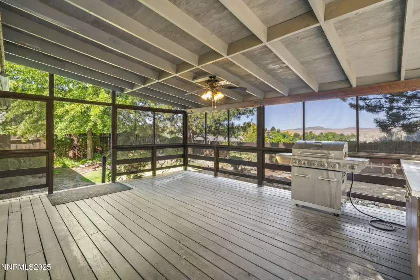 4663 Goodwin, Sparks, Nevada 89436, 3 Bedrooms Bedrooms, ,2 BathroomsBathrooms,Residential,Residential,Goodwin,250053549
