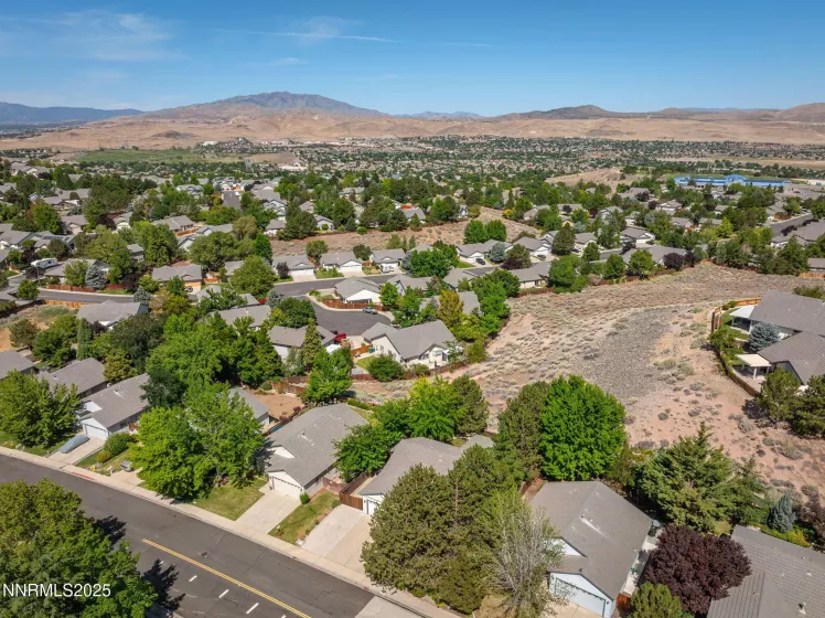 4663 Goodwin, Sparks, Nevada 89436, 3 Bedrooms Bedrooms, ,2 BathroomsBathrooms,Residential,Residential,Goodwin,250053549