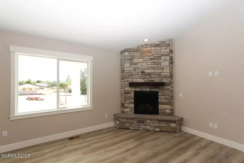 1521 Stephanie, Minden, Nevada 89423, 4 Bedrooms Bedrooms, ,3 BathroomsBathrooms,Residential,Residential,Stephanie,250053551