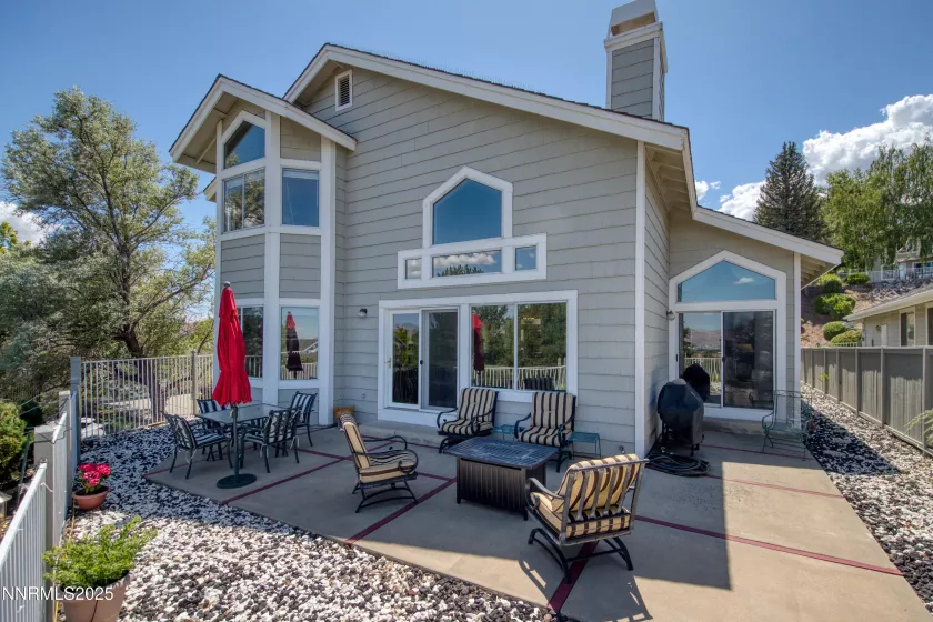 6194 Laurelwood, Reno, Nevada 89519, 3 Bedrooms Bedrooms, ,3 BathroomsBathrooms,Residential,Residential,Laurelwood,250053556