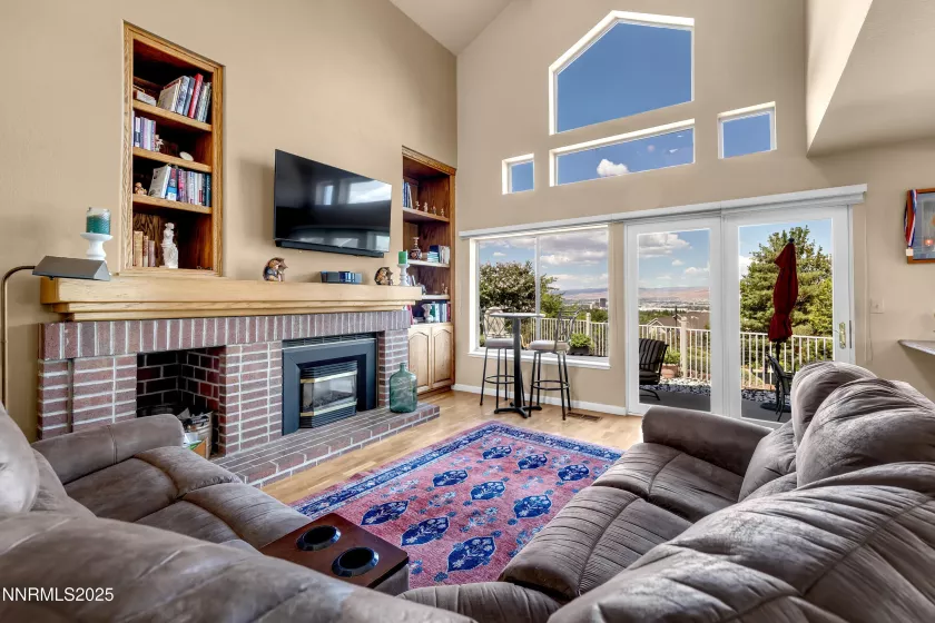 6194 Laurelwood, Reno, Nevada 89519, 3 Bedrooms Bedrooms, ,3 BathroomsBathrooms,Residential,Residential,Laurelwood,250053556